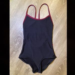 SOLD!!! Yumiko Leotard - Black and Maroon, Nadja
Women’s XS